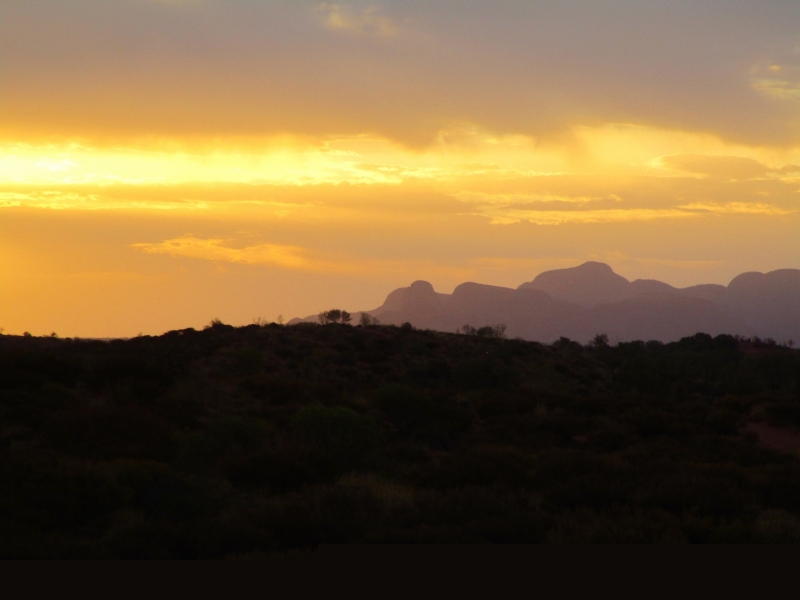 Kata Tjuta Nightfall